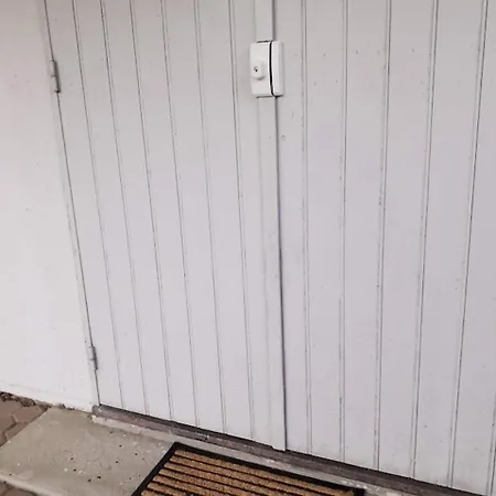 Salon Sdb Jardin Pres Bordeaux Δωμάτια σε οικογενειακή κατοικία *